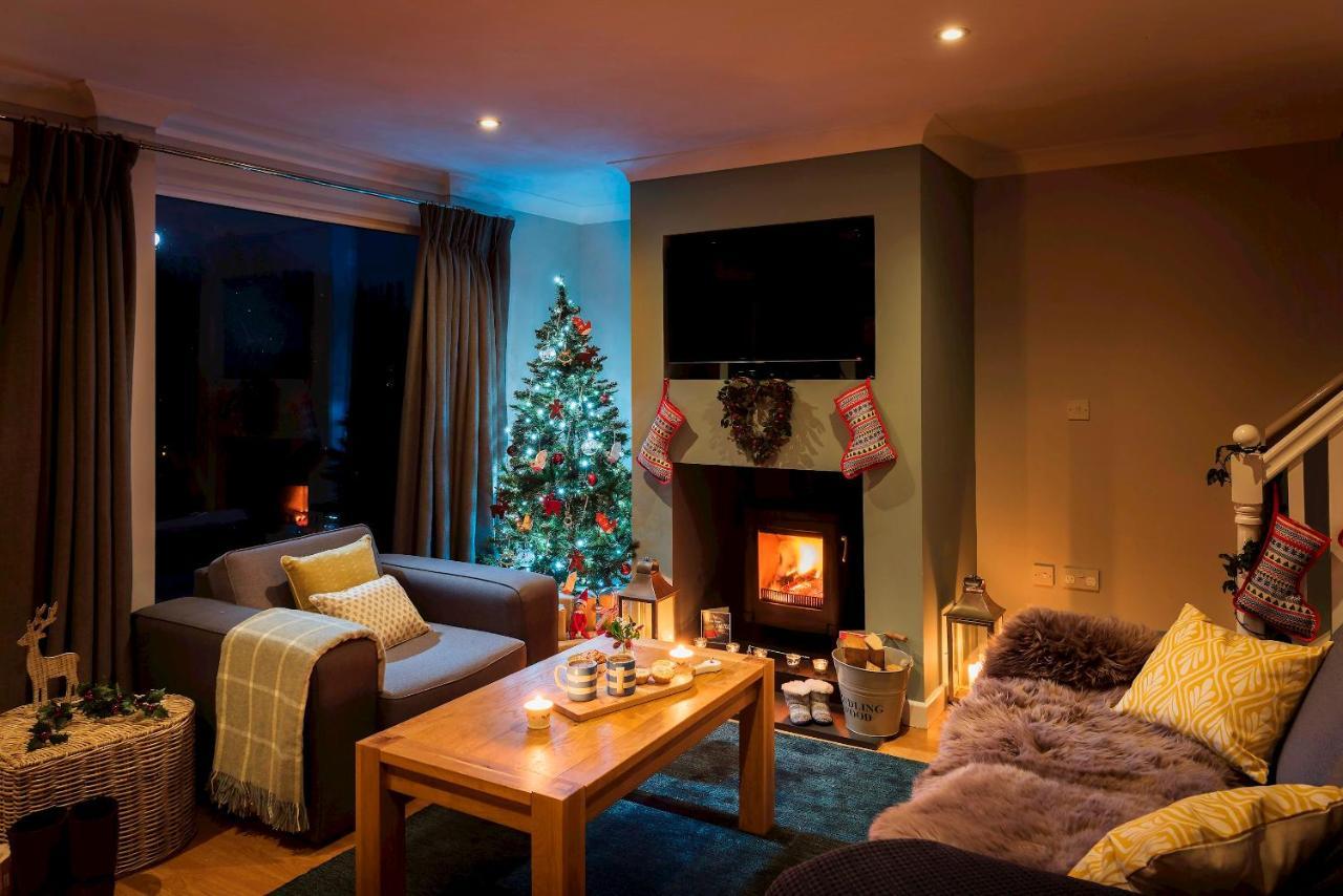 Kingfisher Hot Tub & Log Burner House On Premium Lakeside With Resort Facilities St Columb Major エクステリア 写真