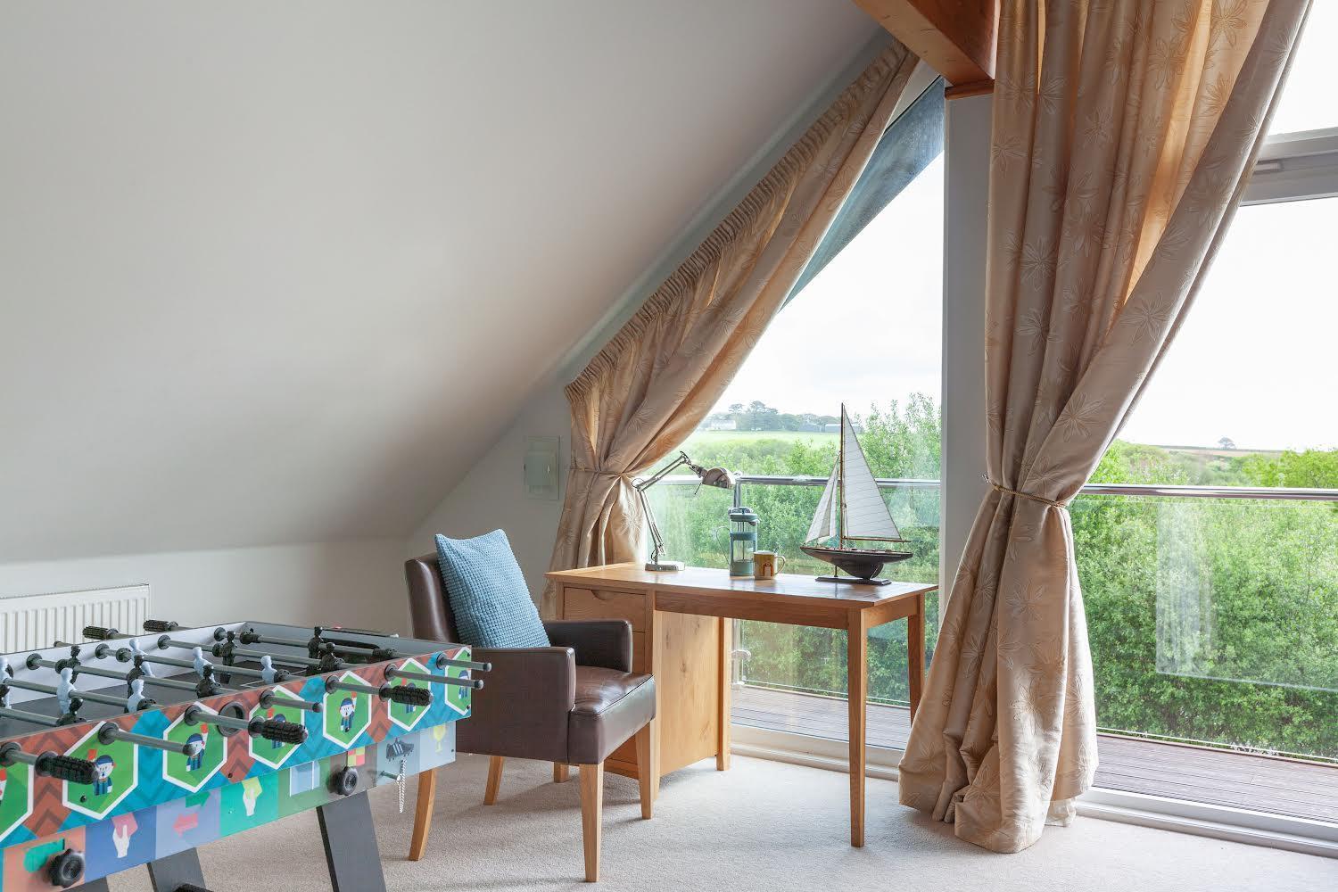Kingfisher Hot Tub & Log Burner House On Premium Lakeside With Resort Facilities St Columb Major エクステリア 写真